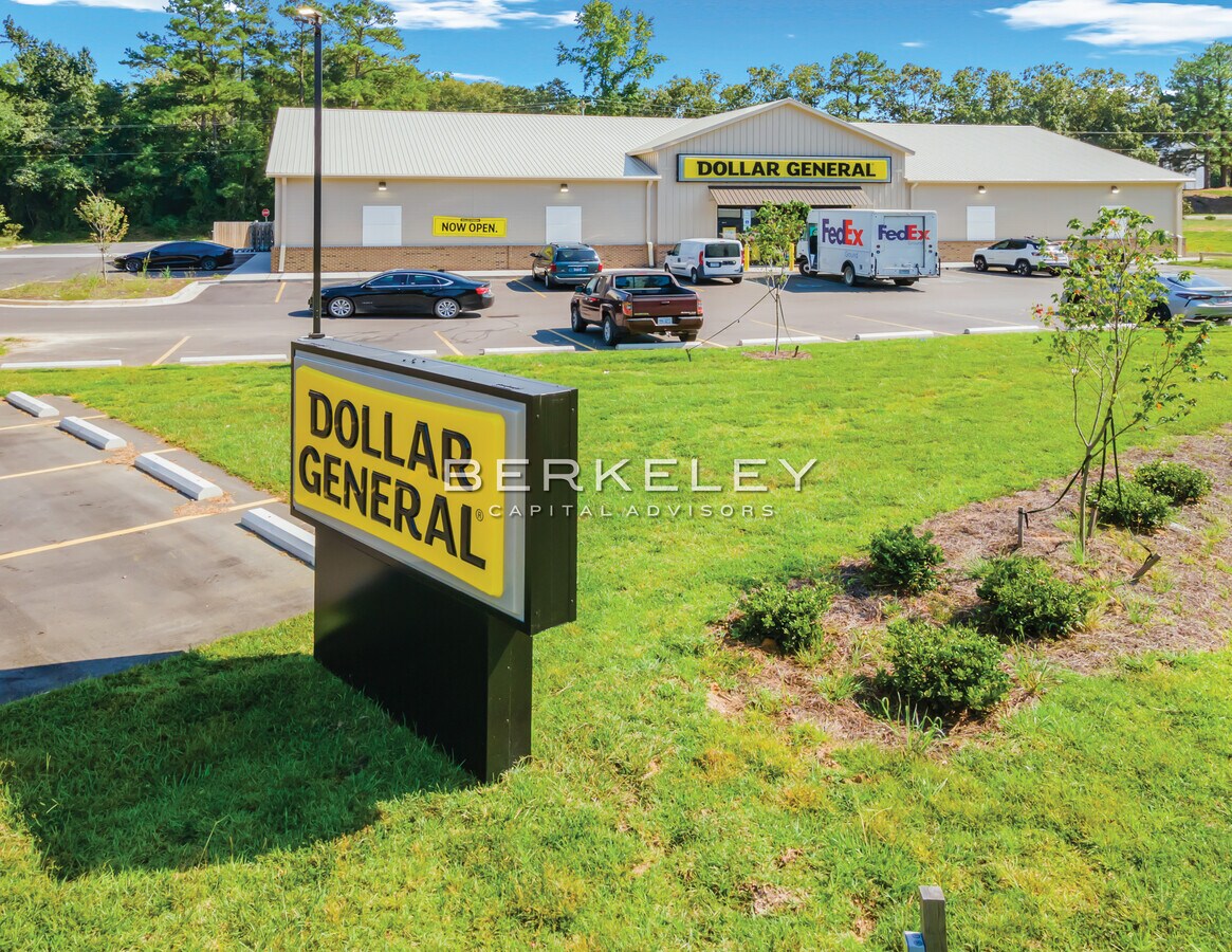 6413 Red Springs Rd, Red Springs, NC 28377