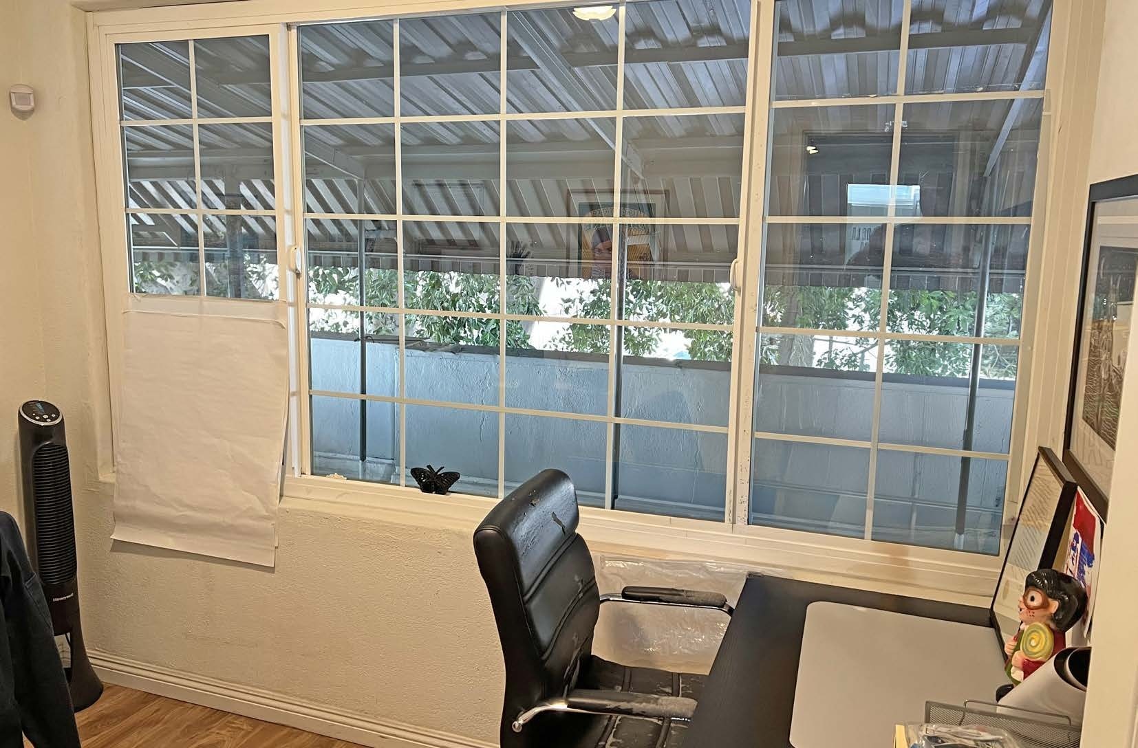 2440 Daly St, Los Angeles, CA for sale Interior Photo- Image 1 of 3