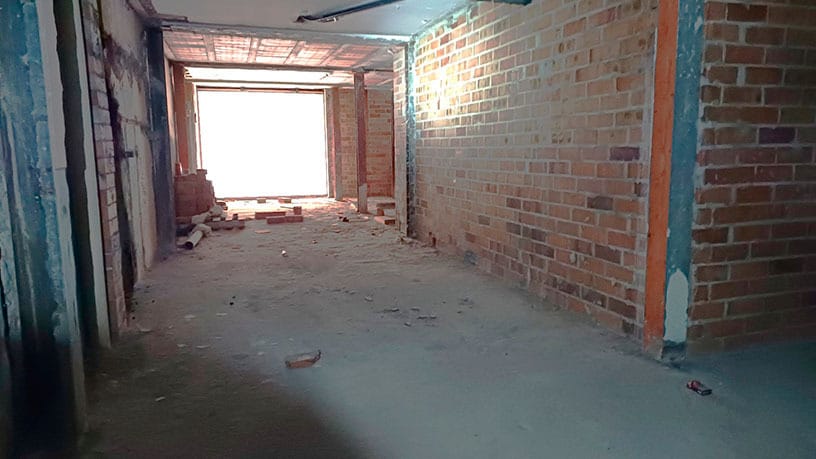 Vilafranca del Penedès, BAR 08720 - Unit L1 -  - Interior Photo - Image 1 of 3