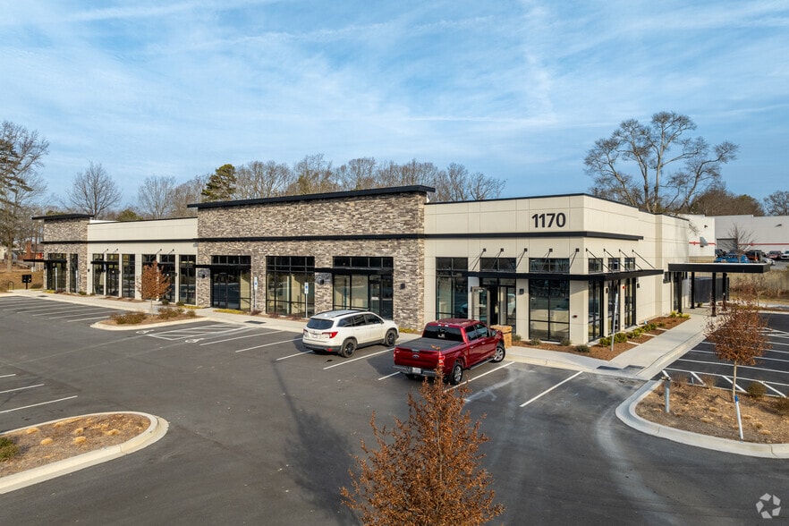 1170 Edgewater Pky, Indian Land, SC for lease - Building Photo - Image 1 of 6