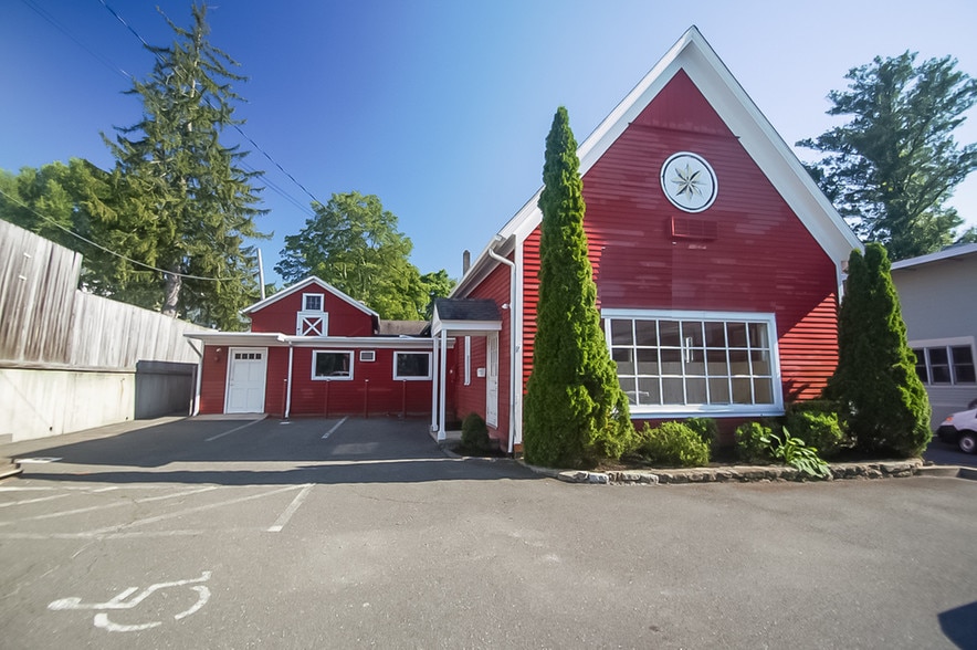 15-17 Catoonah St, Ridgefield, CT for sale - Building Photo - Image 1 of 1