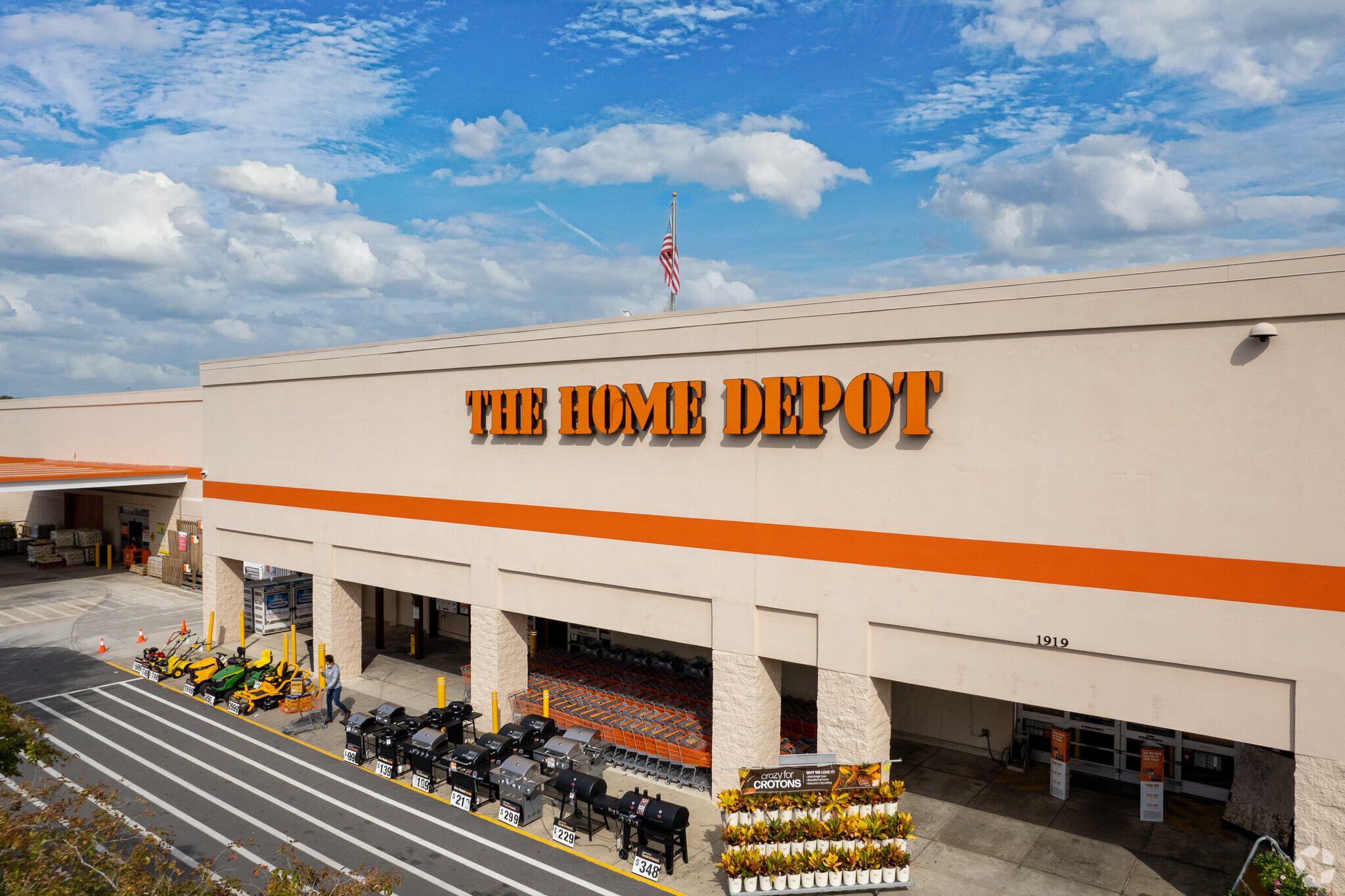 1919 Wells Rd, Orange Park, FL 32073 - Home Depot | LoopNet