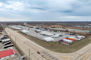 8121 Melton Rd, Gary IN - Parking Garage