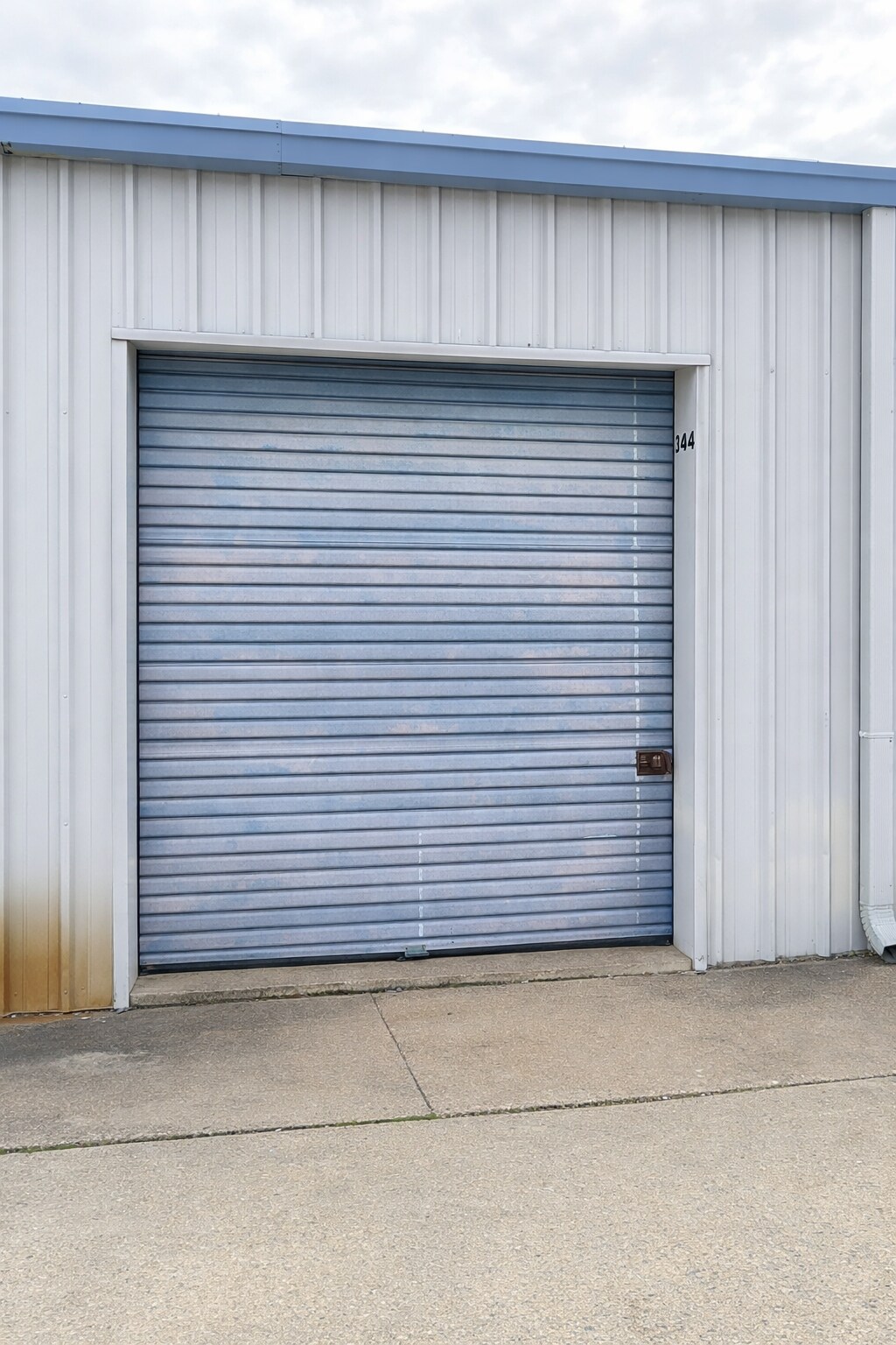 1112 Singleton Dr, Selma, AL for lease Interior Photo- Image 1 of 10