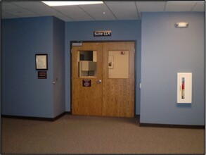 122 E College Ave, Appleton, WI for lease Interior Photo- Image 2 of 6