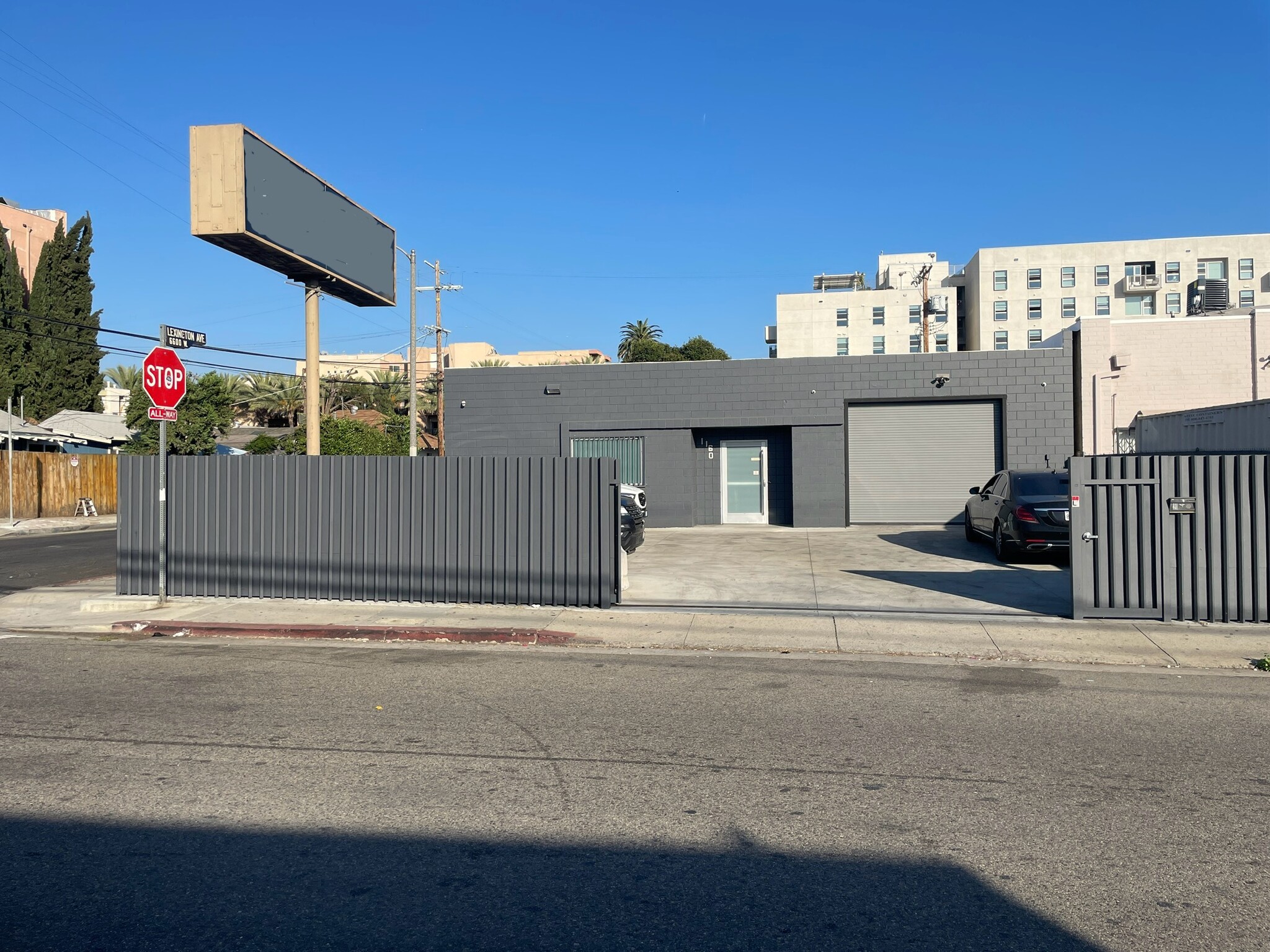 1160 N Las Palmas Ave, Los Angeles, CA for lease Building Photo- Image 1 of 3