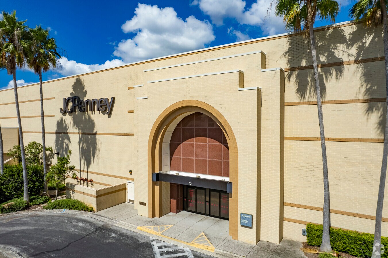 303675 Brandon Town Center, Brandon, FL 33511