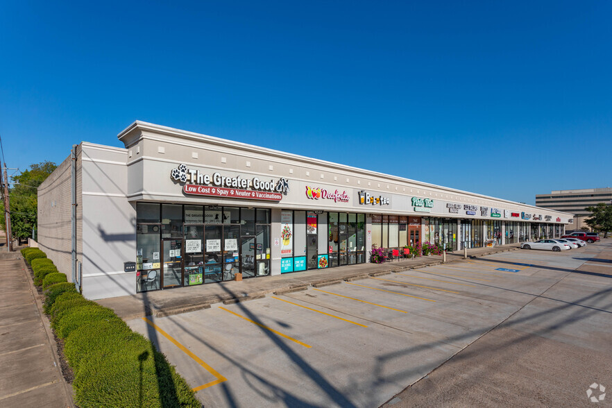 1001-1025 Dairy Ashford Rd, Houston, TX for lease - Building Photo - Image 1 of 9