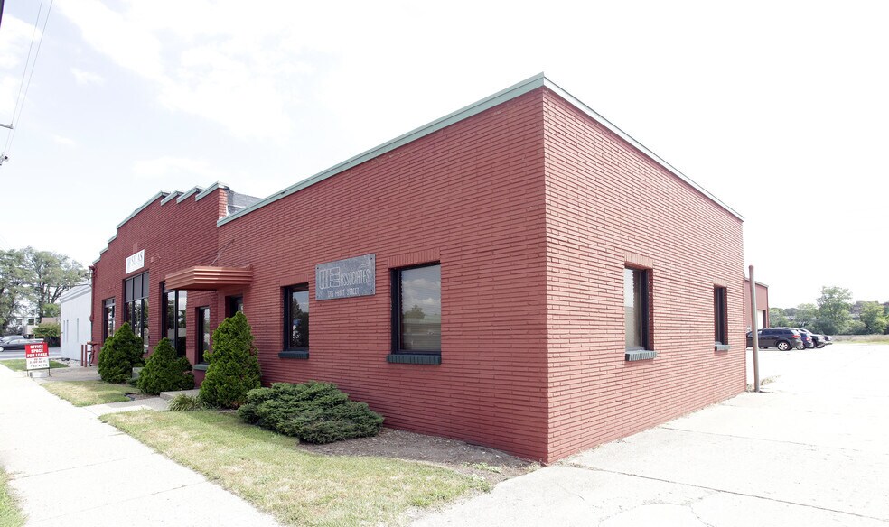 1310-1316 S Front St, Marquette, MI for sale - Primary Photo - Image 1 of 1