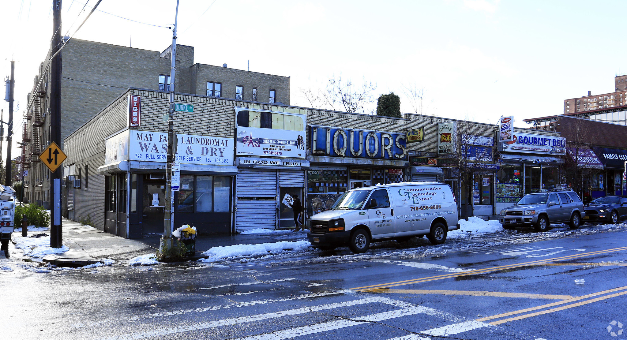 712-722 Burke Ave, Bronx, NY for sale Building Photo- Image 1 of 1