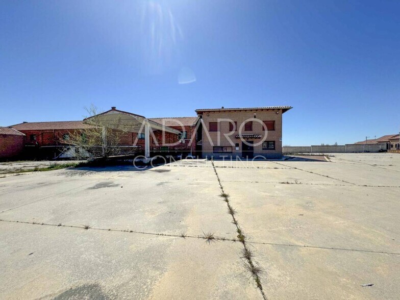 Industrial in Navalcarnero, Madrid for sale - Building Photo - Image 3 of 12