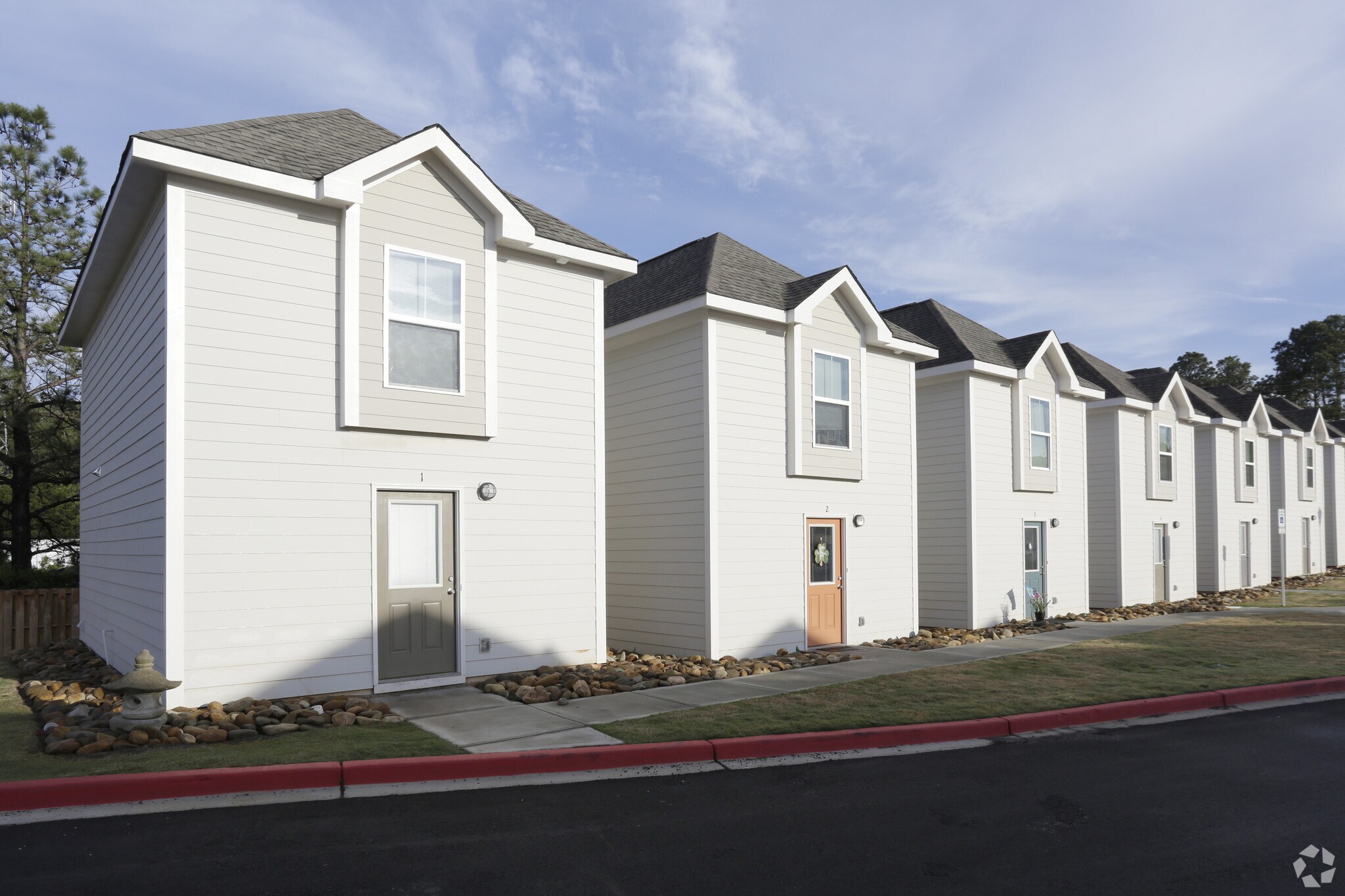 1980 W Main St, Central, SC for sale Primary Photo- Image 1 of 1