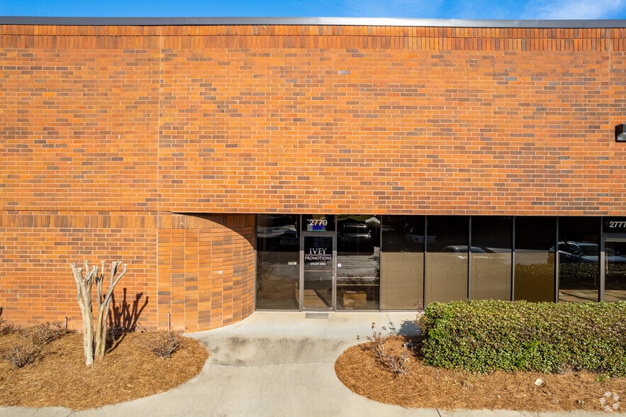 2777-2791 Peterson Pl, Norcross, GA for lease - Building Photo - Image 3 of 5