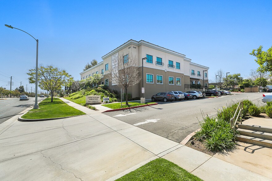 260 E Ontario Ave, Corona, CA for sale - Building Photo - Image 1 of 1