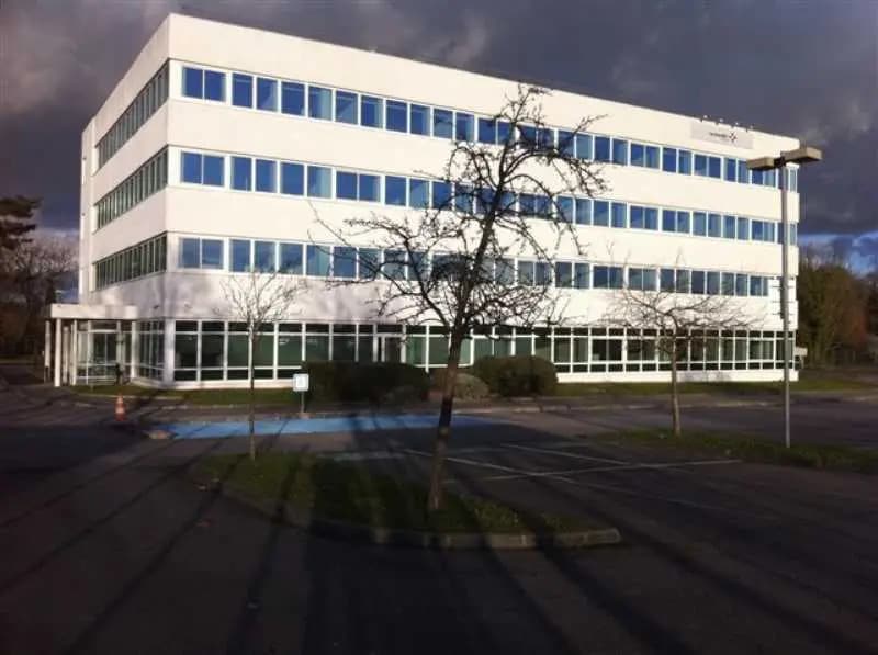 157 Rue De La Minière, Buc for sale Building Photo- Image 1 of 12