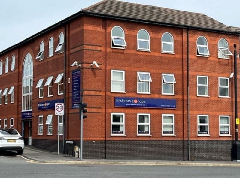 2 Thomas Holden St, Bolton for sale Primary Photo- Image 1 of 1