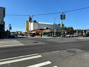 28-30 N Park Ave, Rockville Centre, NY for lease Building Photo- Image 2 of 3