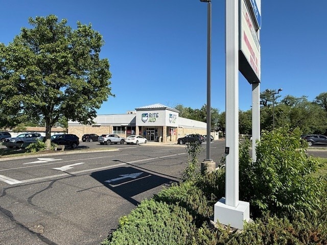 217 Sunset Rd, Willingboro, NJ for lease Building Photo- Image 1 of 3