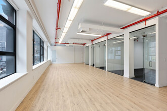 187-199 Centre St, New York, NY for lease Interior Photo- Image 2 of 6