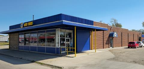 NAPA Auto Parts portfolio of 2 properties for sale on LoopNet.com - Building Photo - Image 1 of 3