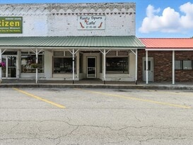 Commercial Building in Seymour, MO - Airbnb Property