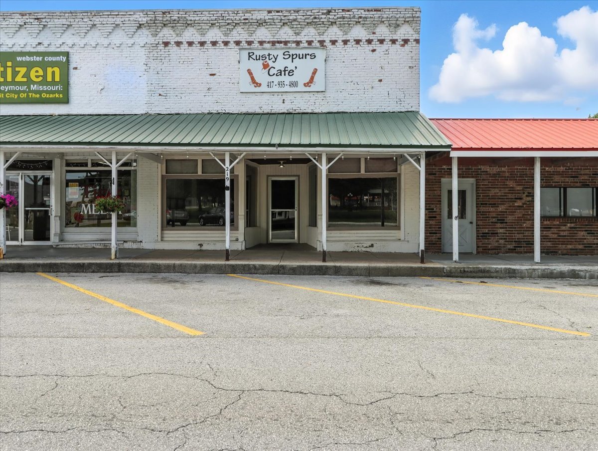 219 Commercial St, Seymour, MO for sale Building Photo- Image 1 of 22