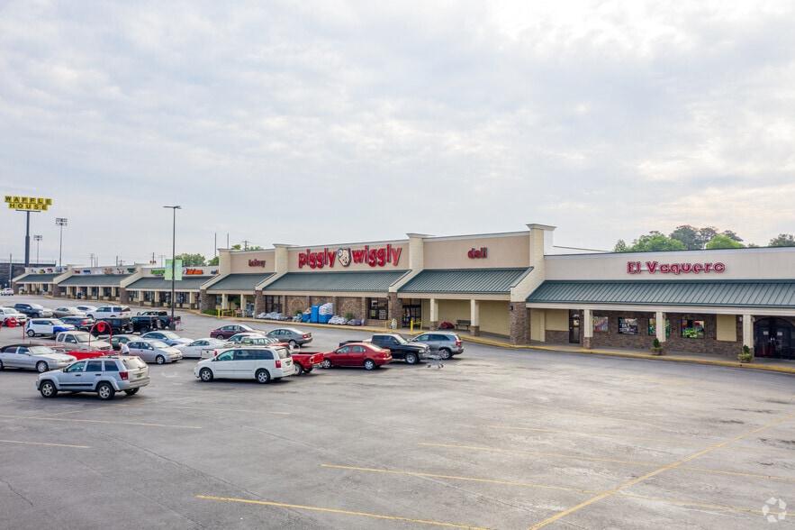 1805-1839 Stadium Dr, Phenix City, AL for lease - Primary Photo - Image 1 of 9