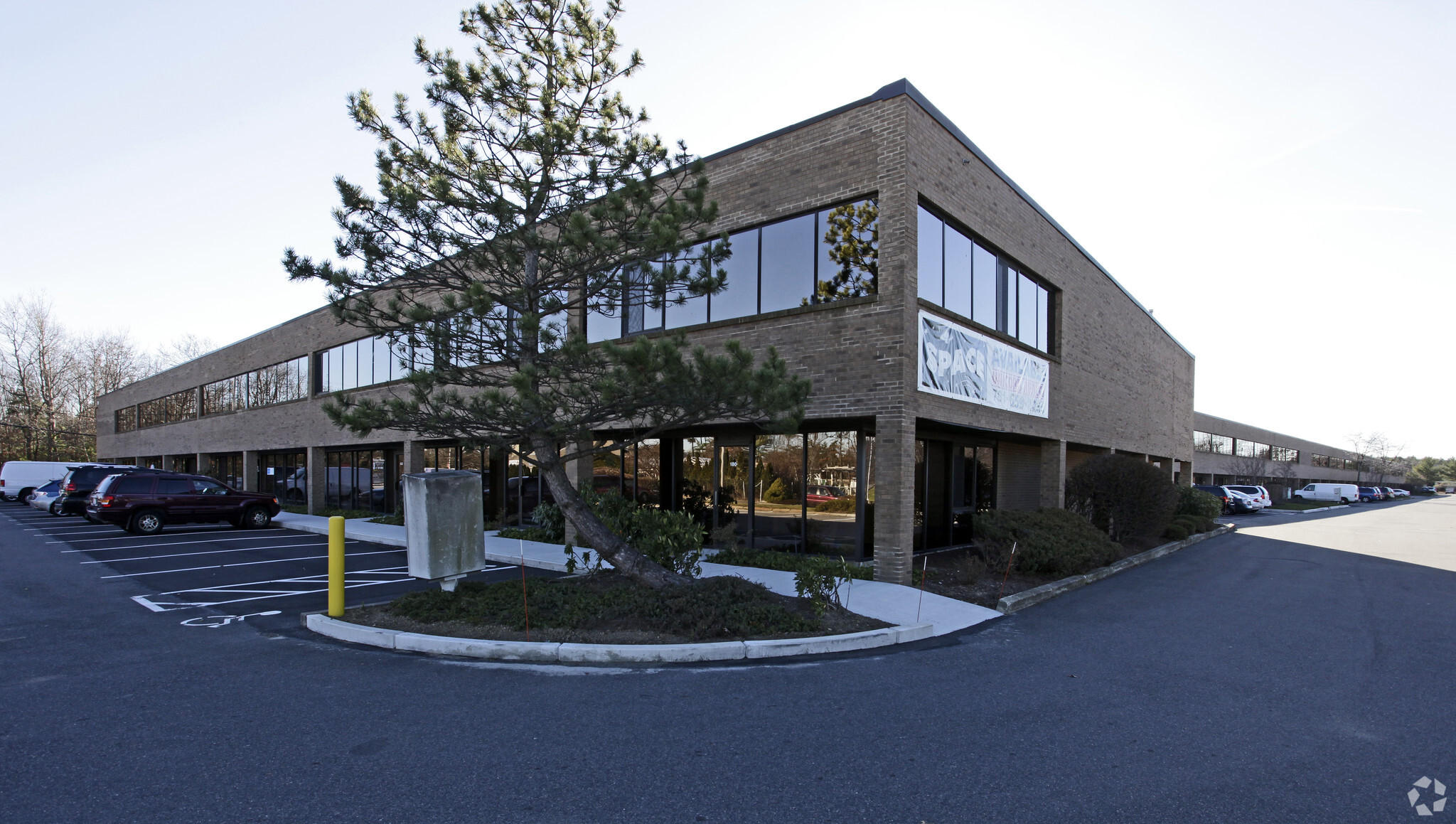 300 Oak St, Pembroke, MA for lease Primary Photo- Image 1 of 4