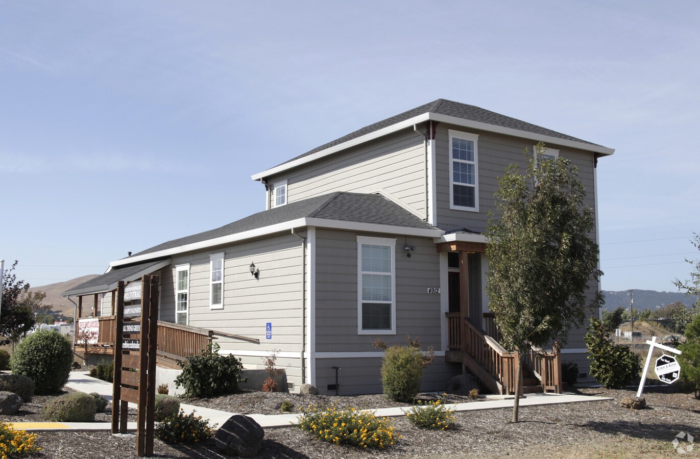 4912 Central Way, Fairfield, CA 94534