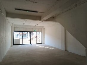 Market Walk, Newton Abbot for lease Interior Photo- Image 2 of 2