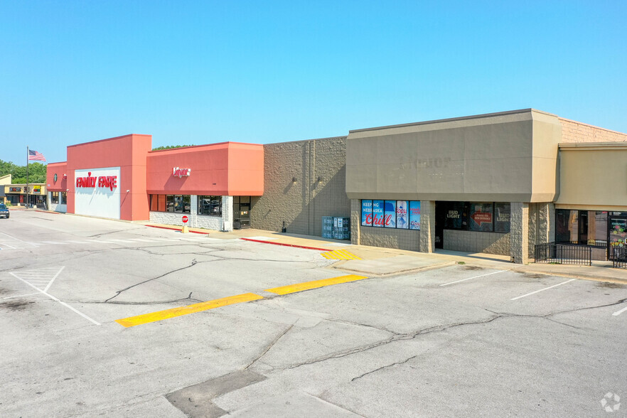 14404-14630 W Center Rd, Omaha, NE for lease - Primary Photo - Image 3 of 8