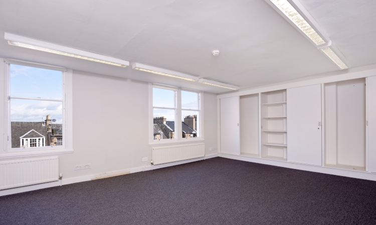 15 Hill St, Edinburgh for lease - Interior Photo - Image 2 of 6