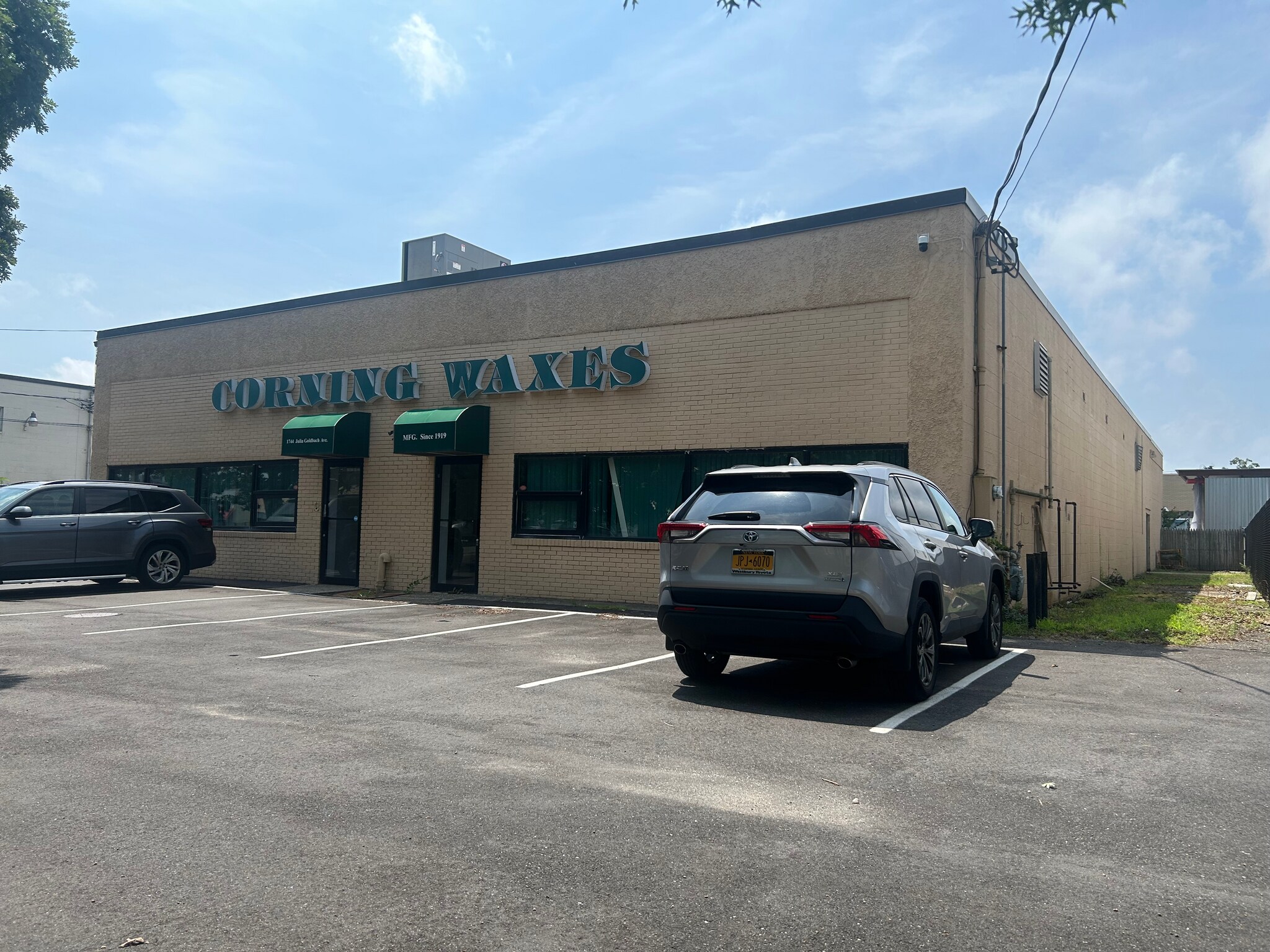 1744 Julia Goldbach Ave, Ronkonkoma, NY for sale Building Photo- Image 1 of 1