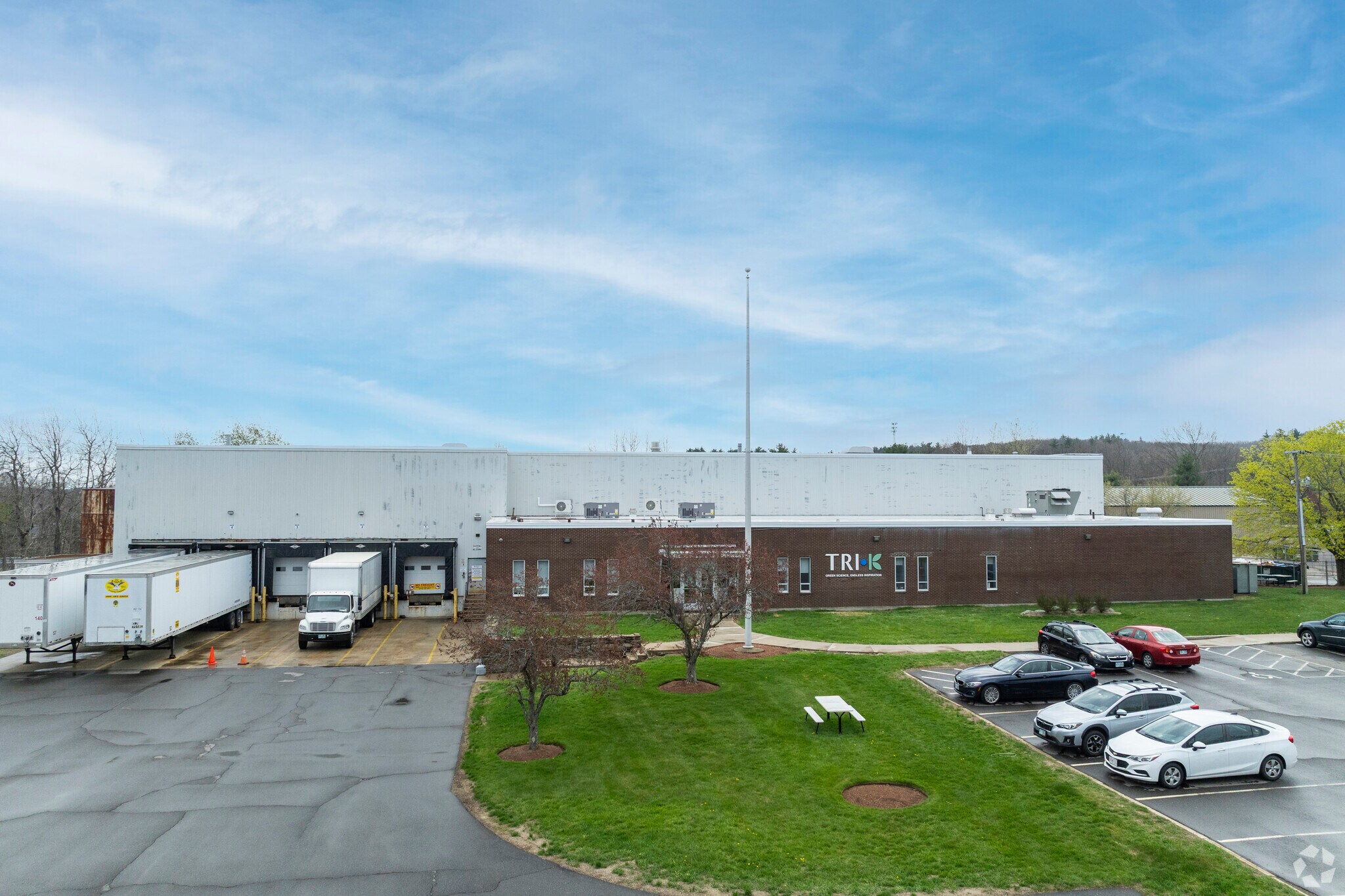 20 A St, Derry, NH for sale Primary Photo- Image 1 of 1