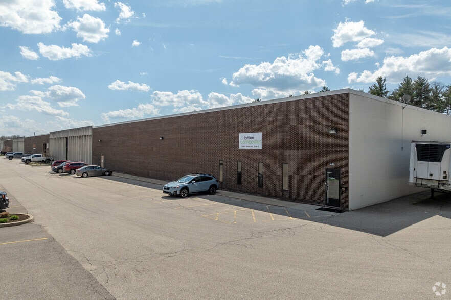 29001 Solon Rd, Solon, OH for sale - Building Photo - Image 2 of 4
