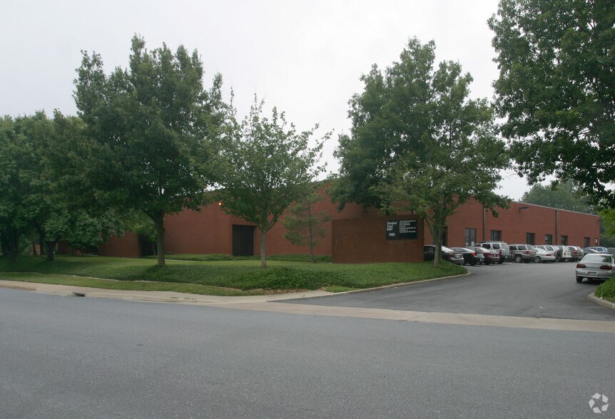 9160 Red Branch Rd, Columbia, MD for lease - Building Photo - Image 1 of 1