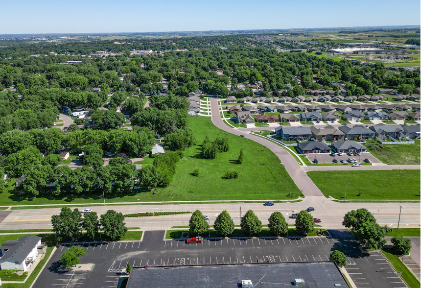 5100 E 26th St, Sioux Falls, SD for sale - Building Photo - Image 3 of 3