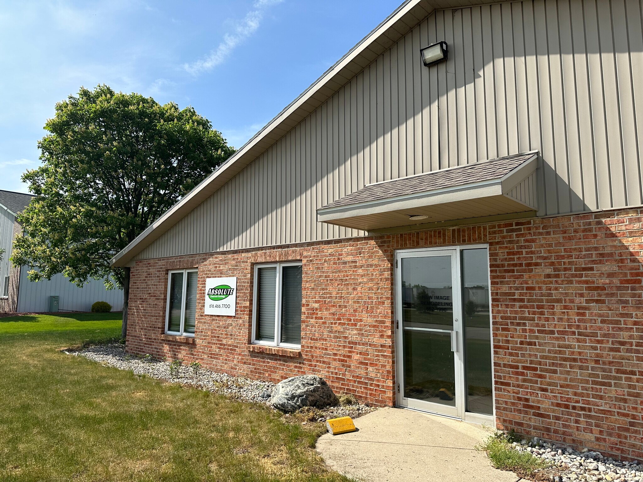 2111 Pine Ridge Dr, Jenison, MI for sale Building Photo- Image 1 of 1