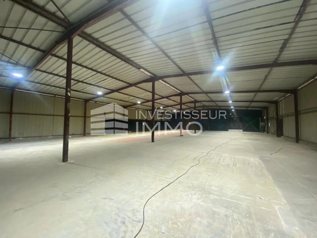 Industrial in Meaux for lease Interior Photo- Image 1 of 3