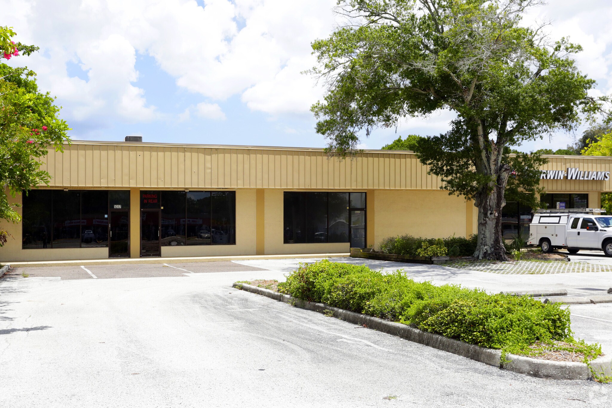 5017 66th St N, Saint Petersburg, FL for sale Building Photo- Image 1 of 1