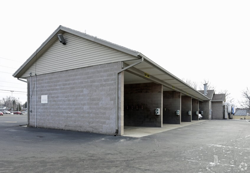 4425 Heatherdowns Blvd, Toledo, OH for sale - Building Photo - Image 3 of 7