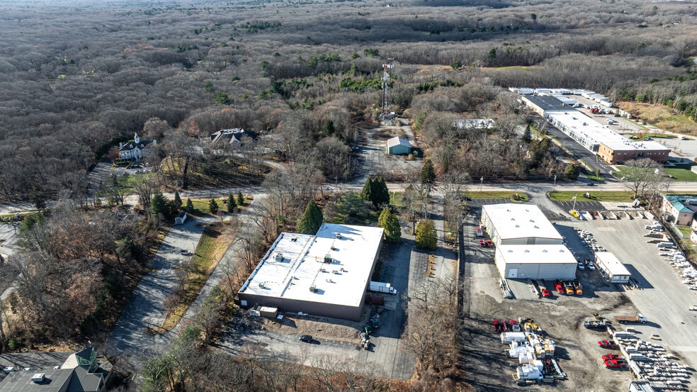 1538 S County Trl, East Greenwich, RI for lease - Building Photo - Image 3 of 8