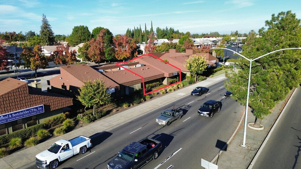 1502 Saint Marks Plz, Stockton, CA for lease - Building Photo - Image 1 of 6