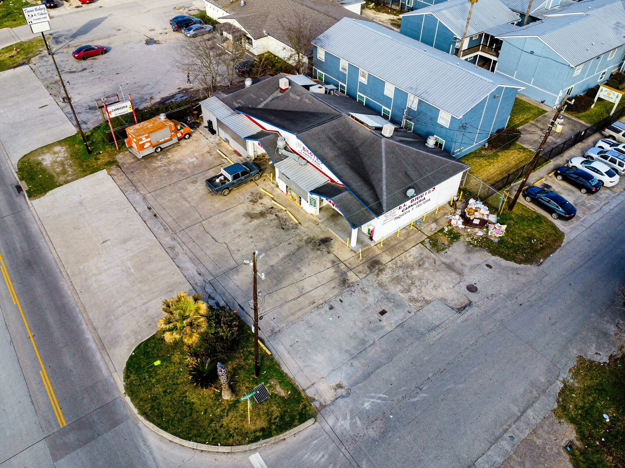 627 Freeport St, Houston, TX 77015 Retail for Sale
