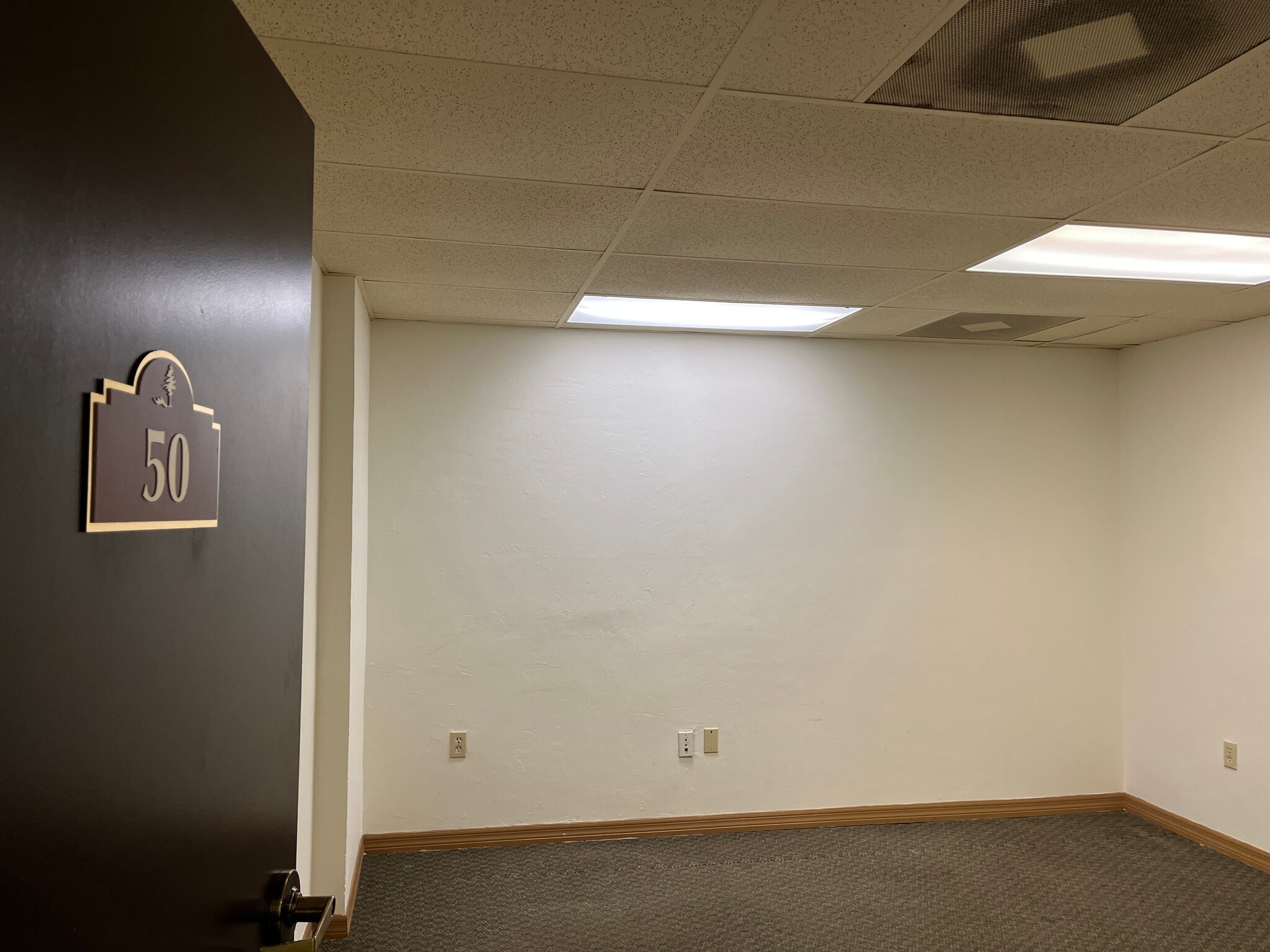 12995 S Cleveland Ave, Fort Myers, FL for lease Interior Photo- Image 1 of 1