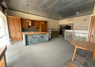 1824 E Douglas Ave, Wichita, KS for lease Building Photo- Image 2 of 5