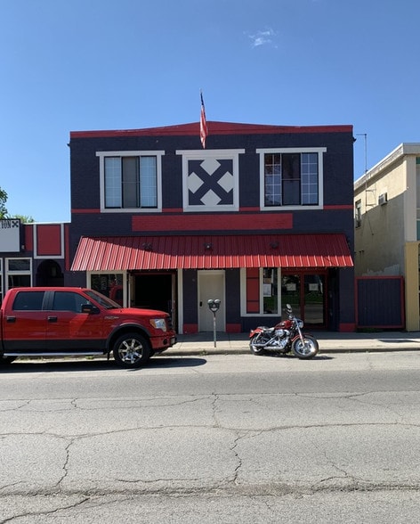 Porfolio for Sale portfolio of 2 properties for sale on LoopNet.com - Building Photo - Image 1 of 2