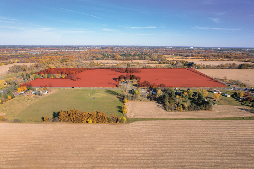 VL M-100, Grand Ledge, MI for sale - Aerial - Image 2 of 7