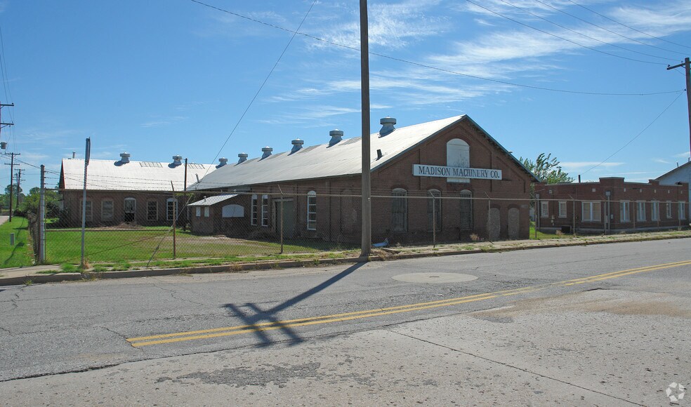 65 N Madison Ave, Tulsa, OK for lease - Building Photo - Image 2 of 3