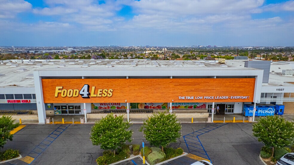 11407 S Western Ave, Los Angeles, CA for lease - Building Photo - Image 2 of 5